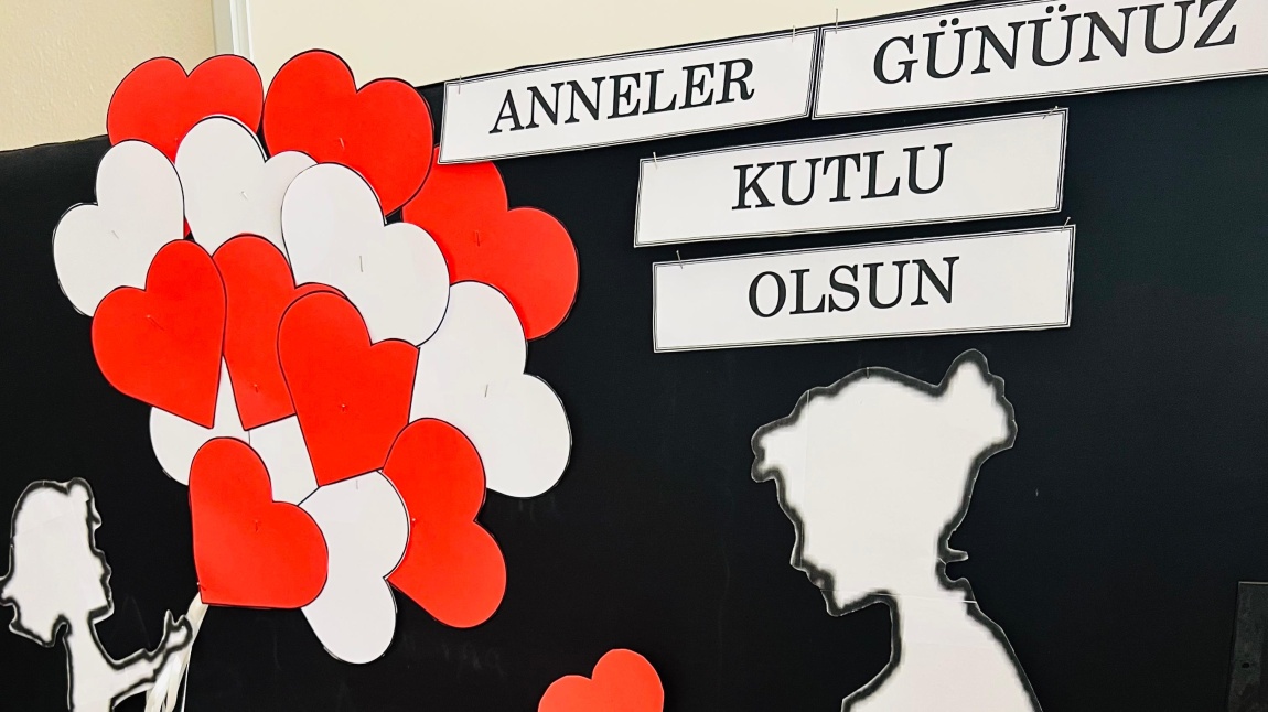ANNELER GÜNÜ KUTLANDI
